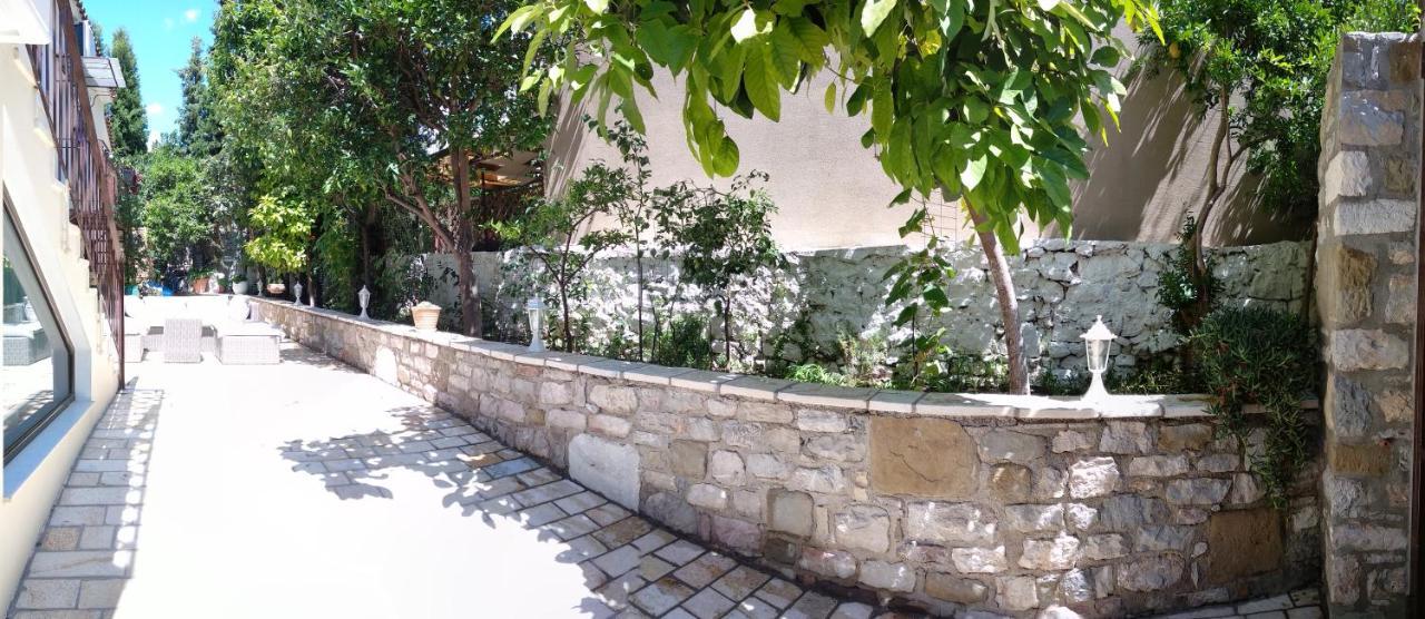 Naupactus Unique Harbor Apartment In A Stone House! Nafpaktos Bagian luar foto